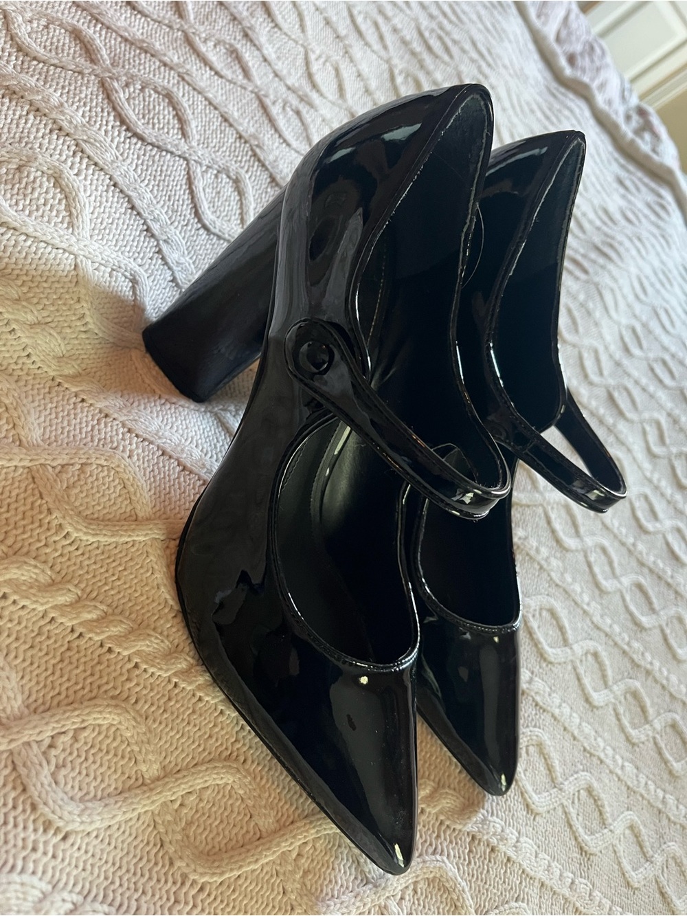 Gianni Bini Black Patent Mary Jane Block Heels Women’s Size 10